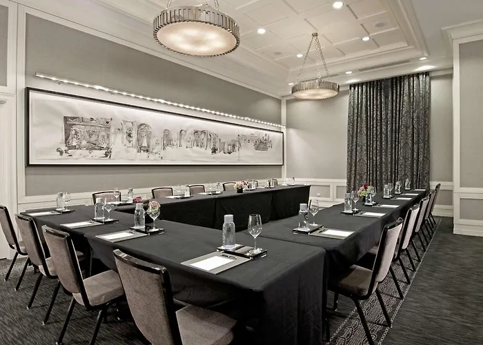 Waldorf Astoria Chicago